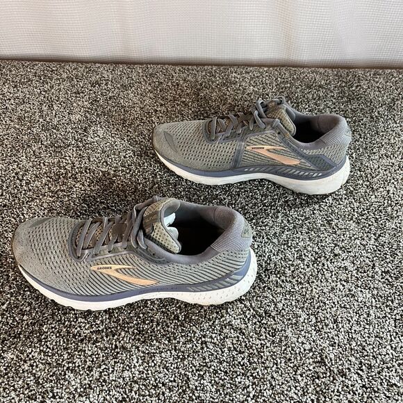 Women's Brooks Adrenaline GTS 20 Gray Size 10 - Picture 2 of 6
